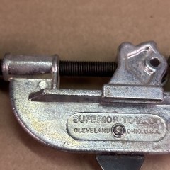 SUPERIOR TOOL Metal / PVC Tube Cutter 1/8″ To 1-1/8″ USA