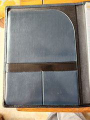 UNITED STATES POSTAL SERVICE USPS TWO TONED LEATHER PORTFOLIO BINDER FOLDER