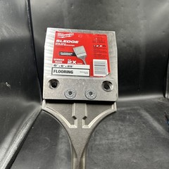 Milwaukee 48-62-4096 6″ SLEDGE SDS-MAX Flooring Scraper.