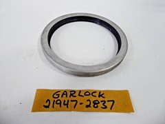 Garlock 21947-2837 53X2837 Klozure Seal 4.750 X 5.750 X 0.500 Mill Right V *