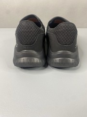 Skechers Mens Work Shoes Sz 11 Slip Resistant Memory Foam Slip On Black Mesh New