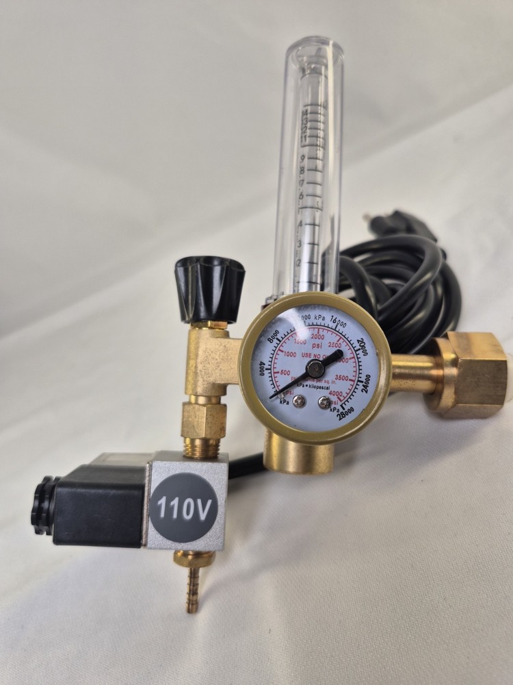Yes Welder CO2 Regulator With 110V Solenoid Valve