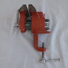 250 Corner Edge Table Bench Vise 2-1/2″ 2.5 Clamp On Red Unbranded