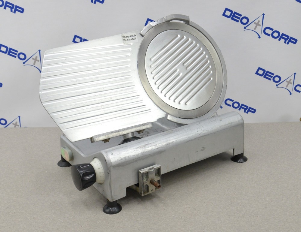 Avantco SL312 12″ Semi-Automatic Gravity Feed Meat Slicer 1/3 hp