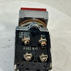 CUTLER HAMMER E30EG 120V 50/60Hz Compact Push Button w/Start-Stop- Ind Light