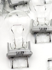 Lot of 9 Wagner 3156 13 Volt 32.0 CP Automotive Miniature Lamps