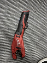 Milwaukee 2471-20 M12 12V 12 Volt Cordless Copper Tubing Cutter (Tool Only)
