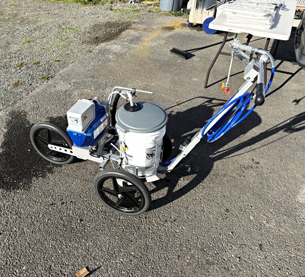 Graco FieldLazer ES100 Battery Line Striper Cart w/ 50ft Hose 5 Gal