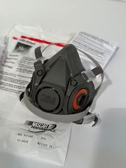 ONE (1) NEW 3M Particulate Respirators 6391 LARGE w/2091 Filters – 12/2025
