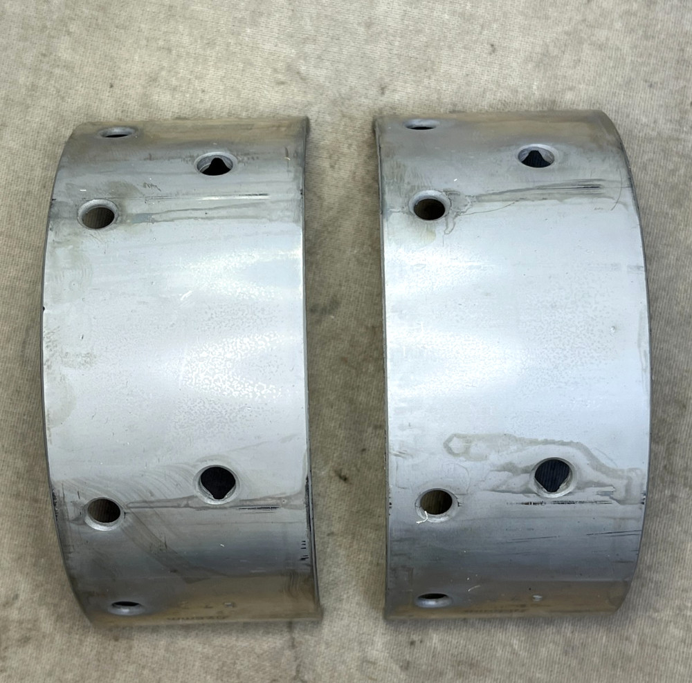 NEW AM GENERAL GM BEARING SLEEVE TACTICAL CARGO TRUCK 14055004 3120-01-181-7938