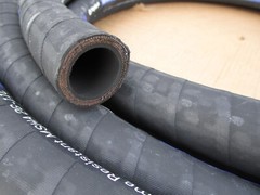 GATES HYDRAULIC HOSE 16EFG4K 1″ 50′ FEET FOUR WIRE HOSE SAE 100R12 4000 PSI