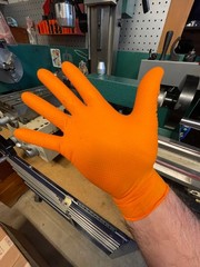 8-mil Heavy Duty Black Industrial Nitrile Gloves With Raised Diamond Texture