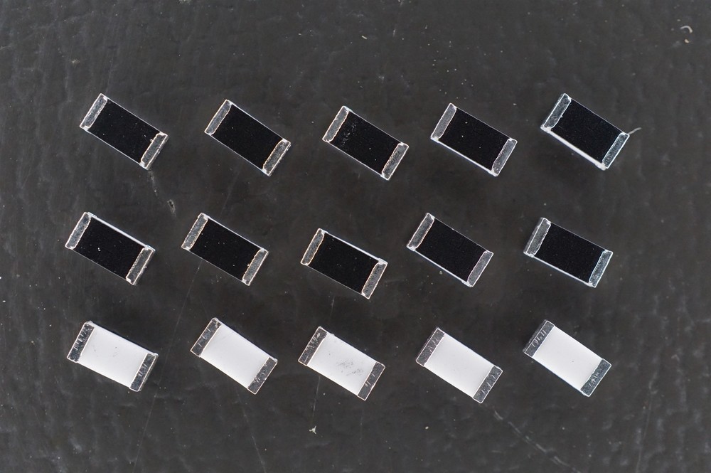 Lot of 15 D55342K07B75E0R Vishay Chip Resistor 75k Ohm 250mW 1/4W 1% 1206 NOS