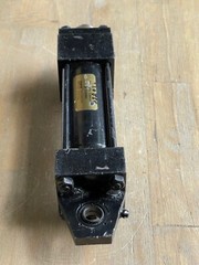PARKER SERIES 2AN 01.50 CSB2ANUS23AC 3.00 PNEUMATIC CYLINDER 250PSI