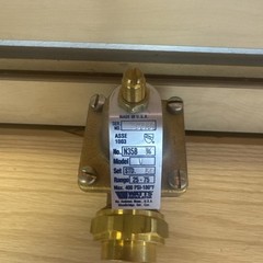 Watts Regulator N35B Pressure Regulator Valve Size ¾ Set: 50Psi Range: 25-75Psi