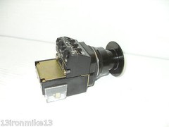 ⭐NEW IN BOX⭐ FURNAS 52PX2G3A GREEN ILLUMINATED 2-POS.PUSH PULL BUTTON MAINTAINED
