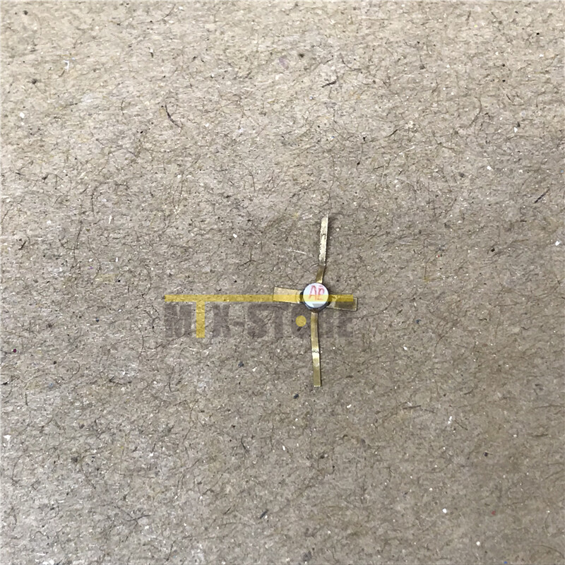 1PCS MITSUBISHI MGF1302 GD-4 Integrated Circuit