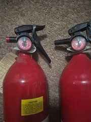 Kiddie Fire Extinguishers- 9&5Lb HALON 1211 Halon Fire Ext (No Air Pressure)