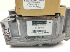 Honeywell SV9501M2056 Smart Valve HQ1011421HW 24V 50/60Hz used FREE ship. G121*