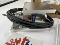 Mettler Toledo 61043217 Weigh Module SWB505 SS 550KG/1.25K, w/ Calibration Cert.