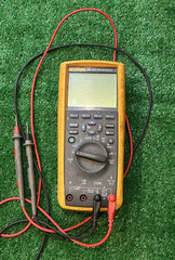 Fluke 289 True-RMS 1000V Logging Multimeter W/ Leads – Tested/Works Perfect