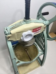 Swan Si-2 Ice Shaver Cast Iron Ikenaga Iron Works Rare Complete Manual Crank