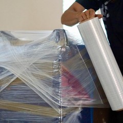 18″ x 1500′ 80 Gauge Stretch 3″Core Blown Hand Film Stretch Wrap Clear 8 Rolls