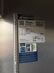 True T-49F-HC 54 1/8″ T Series Two Section Reach In Freezer