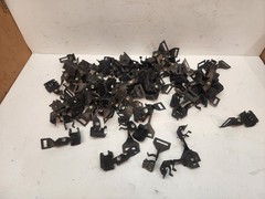 Lot 80pcs Minerallac PSF916R Side Mount Flange Clamp w/Right Angle Strap Hanger