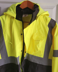 ML Kishigo Hi-Vis Storm Cover Rainwear Jacket – ANSI-ISEA 107-2010 T556 Size L