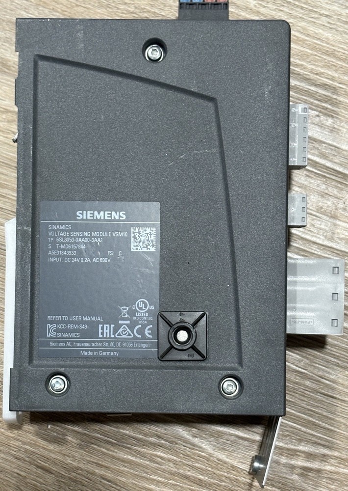 Siemens 6SL3053-0AA00-3AA1 Sinamics Voltage Sensing Module VSM10 Input: DC 24V