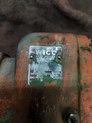 WICO Model X Magneto Gear Drive Ignition Unit XH-2588 *UNTESTED*