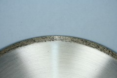 Diamond Cut Off Wheel 8″ x .064″ x 5/8″ – 50/60 Grit, High Con – MADE IN EUROPE