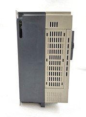 TELEMECANIQUE ALTIVAR 71 ATV71HU75N4 7.5kW 10HP 380/480 V VARIABLE SPEED DRIVE