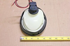 3.5 x 5.25″ dual brightness 12 volt oval amber warning light