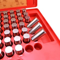 HFS(R) M5 Plus Steel Pin Gage Set with Storage Case 82 PCS 0.751-0.832″ Range
