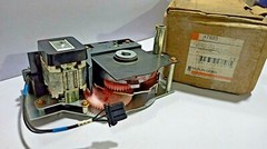 Merlin Gerin Schneider 47893 Gear Motor MCH 100/130 VAC GHJ10625AA