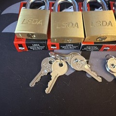 Lot of 4 LSDA Commercial Grade Sold Brass Paired Padlocks KA801 BP400 Brand NEW