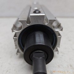 Destaco 9540-2GR Pneumatic Swing Clamp 40mm Right Hand G Port 40-120 Psi