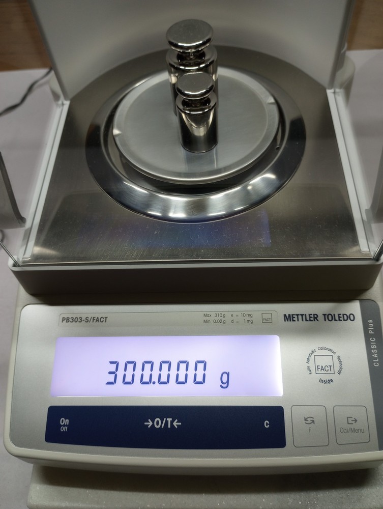 METTLER TOLEDO PB303 S/FACT LAB BALANCE