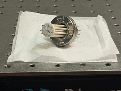 8-pin electrical feedthrough 1.33″ ConFlat (CF) flange UHV High Vacuum Chamber