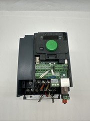 Schneider Electric Altivar 320 (ATV320U15N4C) (2222)