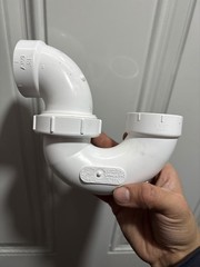 1 1/2 Inch White PVC DWV P-Trap Union 140F Non-Toxic Drainage Fitting