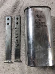 General Electric Ge 26F7505 Capacitor 8uf 660v-ac 1500v-dc (4436)