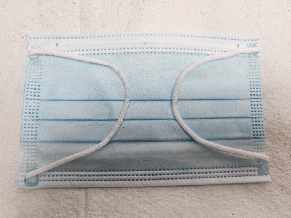 10/50/100/500/4000 PCS Protective 3 Layer Disposable Medical Face Masks – Small