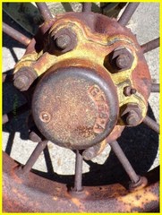 G768A RW45A * John Deere 66 Plow Wheel * 18″ * Round Spoke * Nice * G769A * 5.50