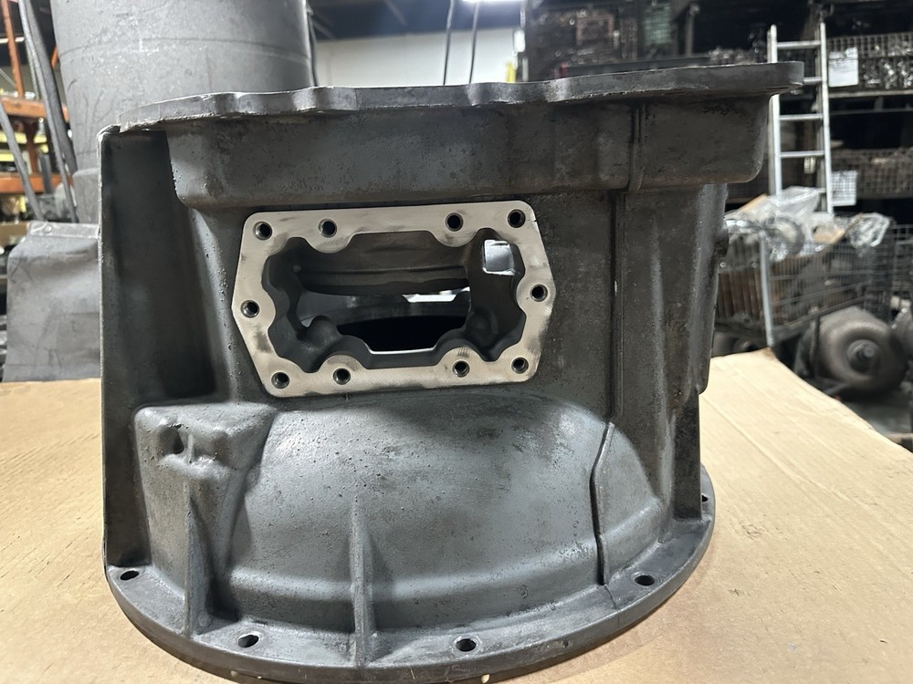 ALLISON MD3060 CONVERTER HOUSING PART # 29515668 WITH PTO OUTRIGHT SELLING