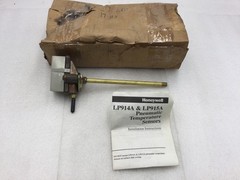 Honeywell LP914A 1060 -40 to 160 Degree Pneumatic Temperature Sensor