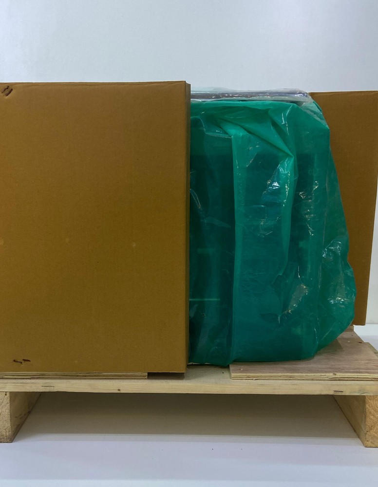 New Schneider Air Circuit Breaker Masterpact NW20H1 – 2000 A – 3 poles
