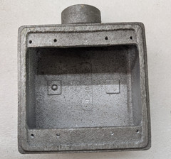 Appleton FS-2-100 Cast Device Box 2-Gang Shallow 1″ Hub Malleable Iron NOS